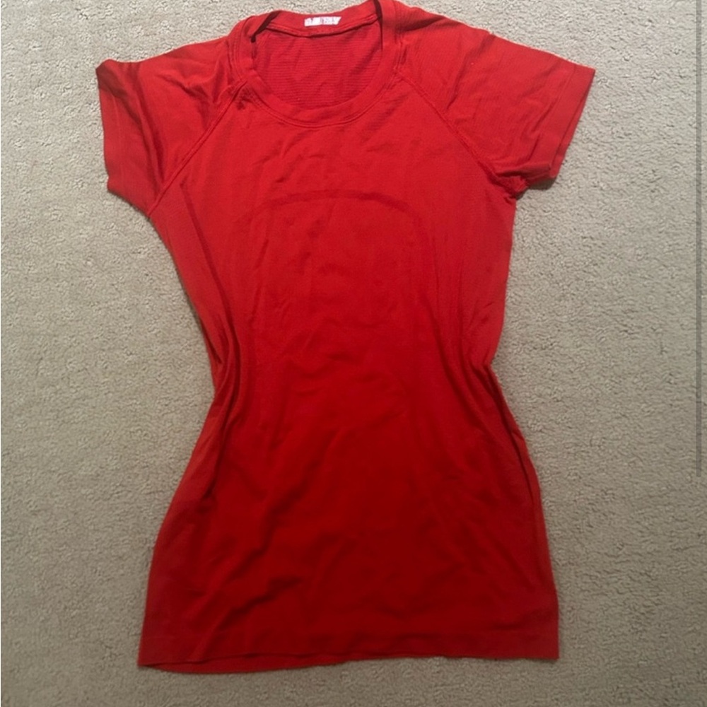 Lululemon Athletica Red Fitted Short Sleeve Tee